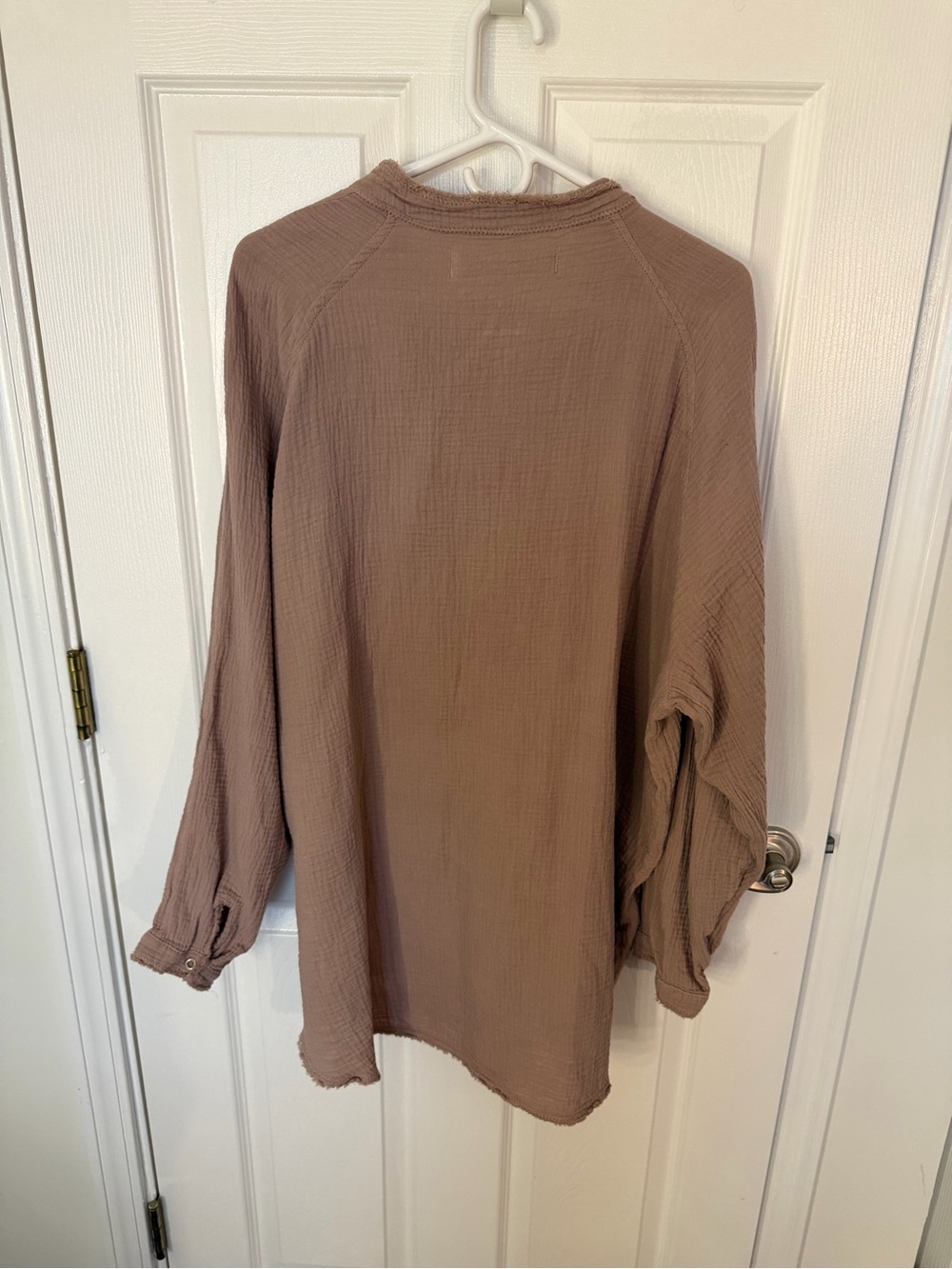 We The Free Summer Daydreamer Gauze Button-front Shacket in M - Picture 4 of 5